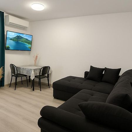 Dodo Apartament Mamaia Nord Năvodari Eksteriør bilde