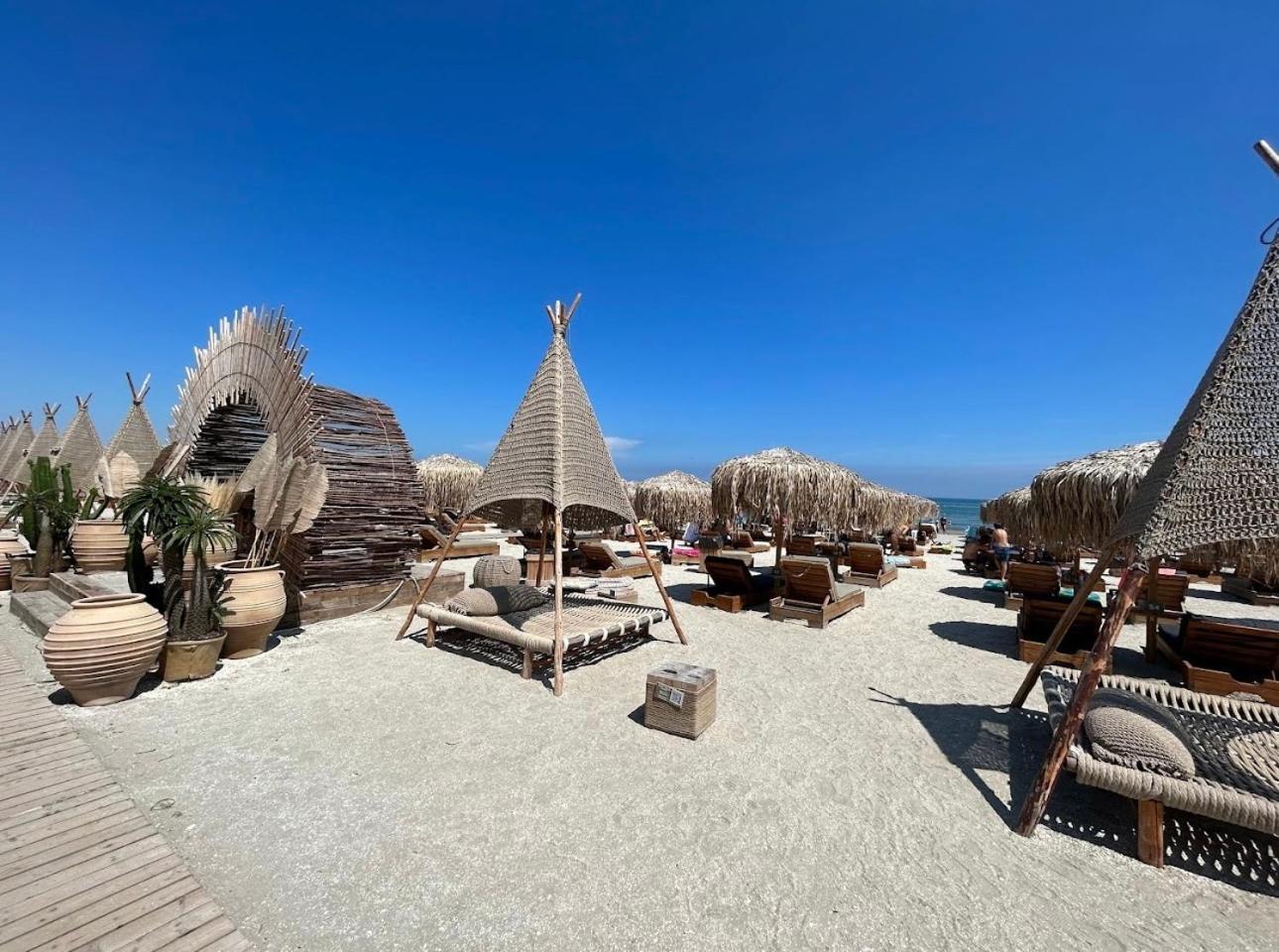 Dodo Apartament Mamaia Nord Năvodari Eksteriør bilde